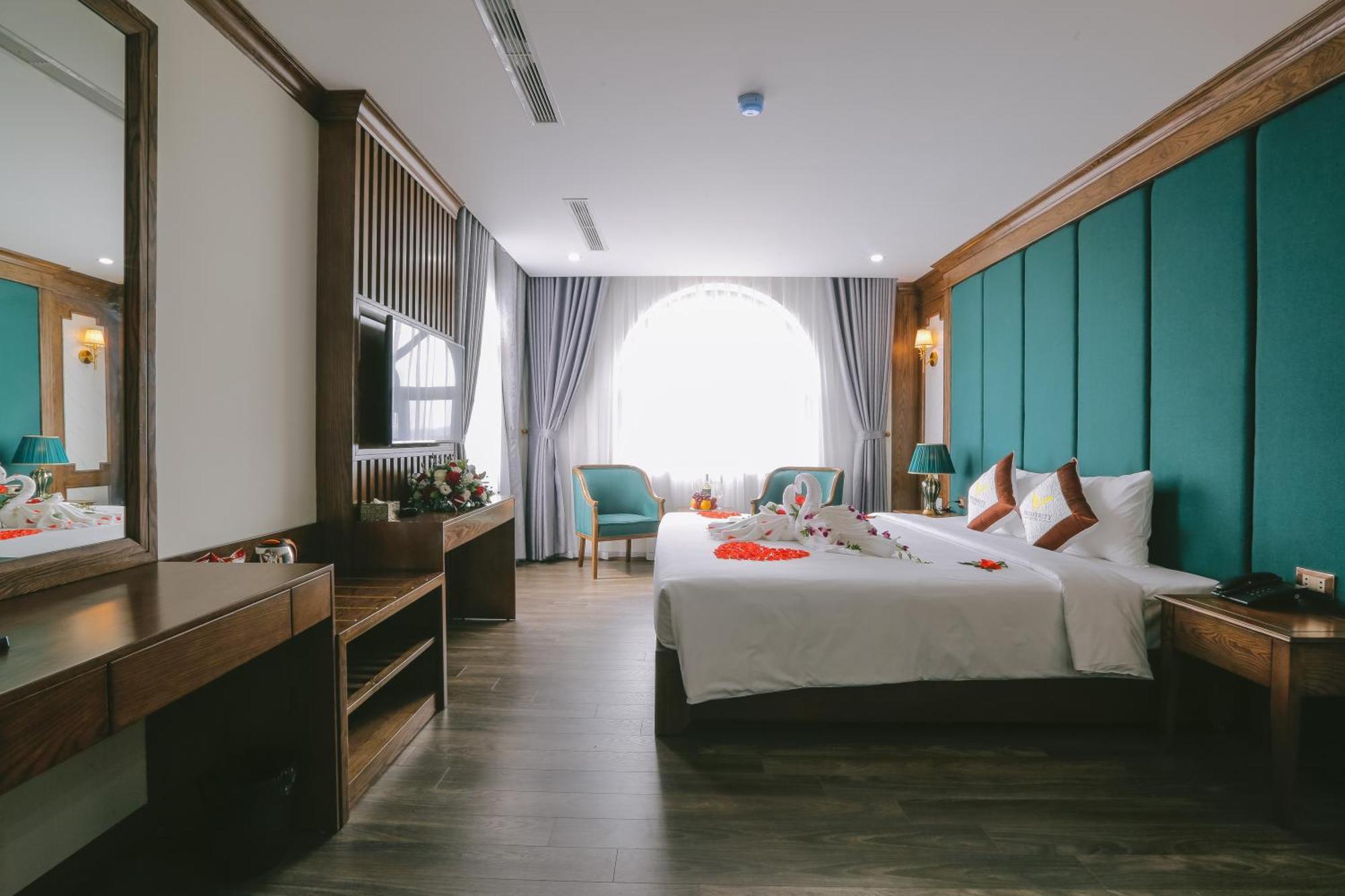 Prosperity Boutique Halong Hotel & Restaurent ها لونغ المظهر الخارجي الصورة